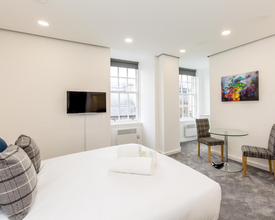 Modern Studio Next To Edinburgh Castle Apartment ภายนอก รูปภาพ