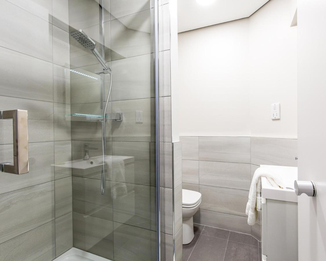 Modern Studio Next To Edinburgh Castle Apartment ภายนอก รูปภาพ