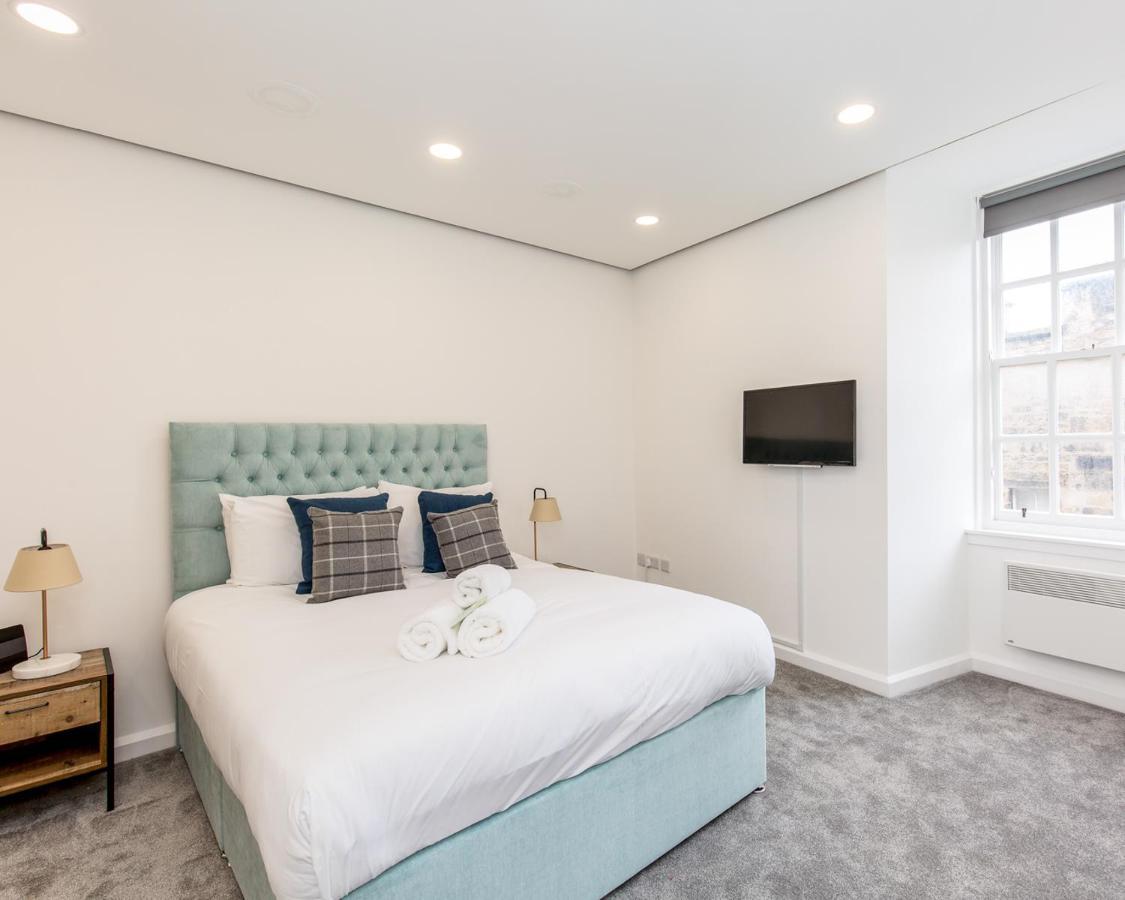 Modern Studio Next To Edinburgh Castle Apartment ภายนอก รูปภาพ