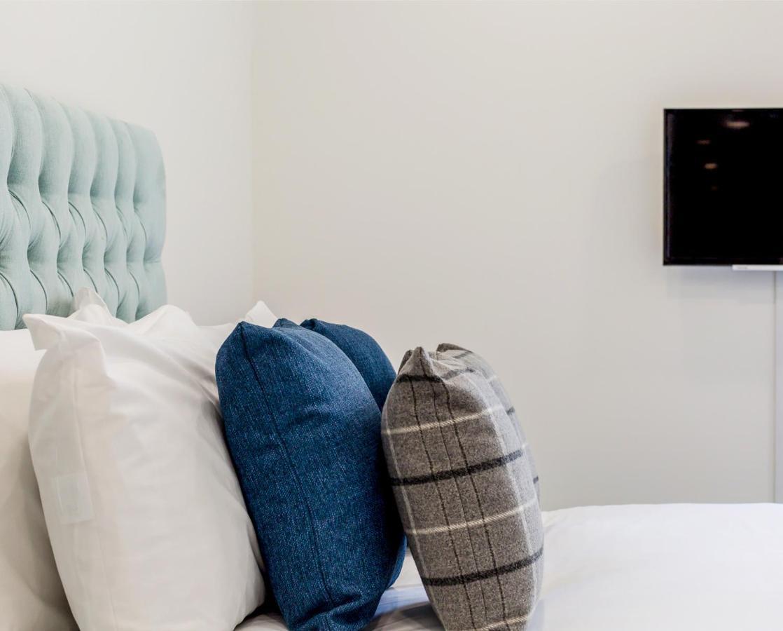 Modern Studio Next To Edinburgh Castle Apartment ภายนอก รูปภาพ